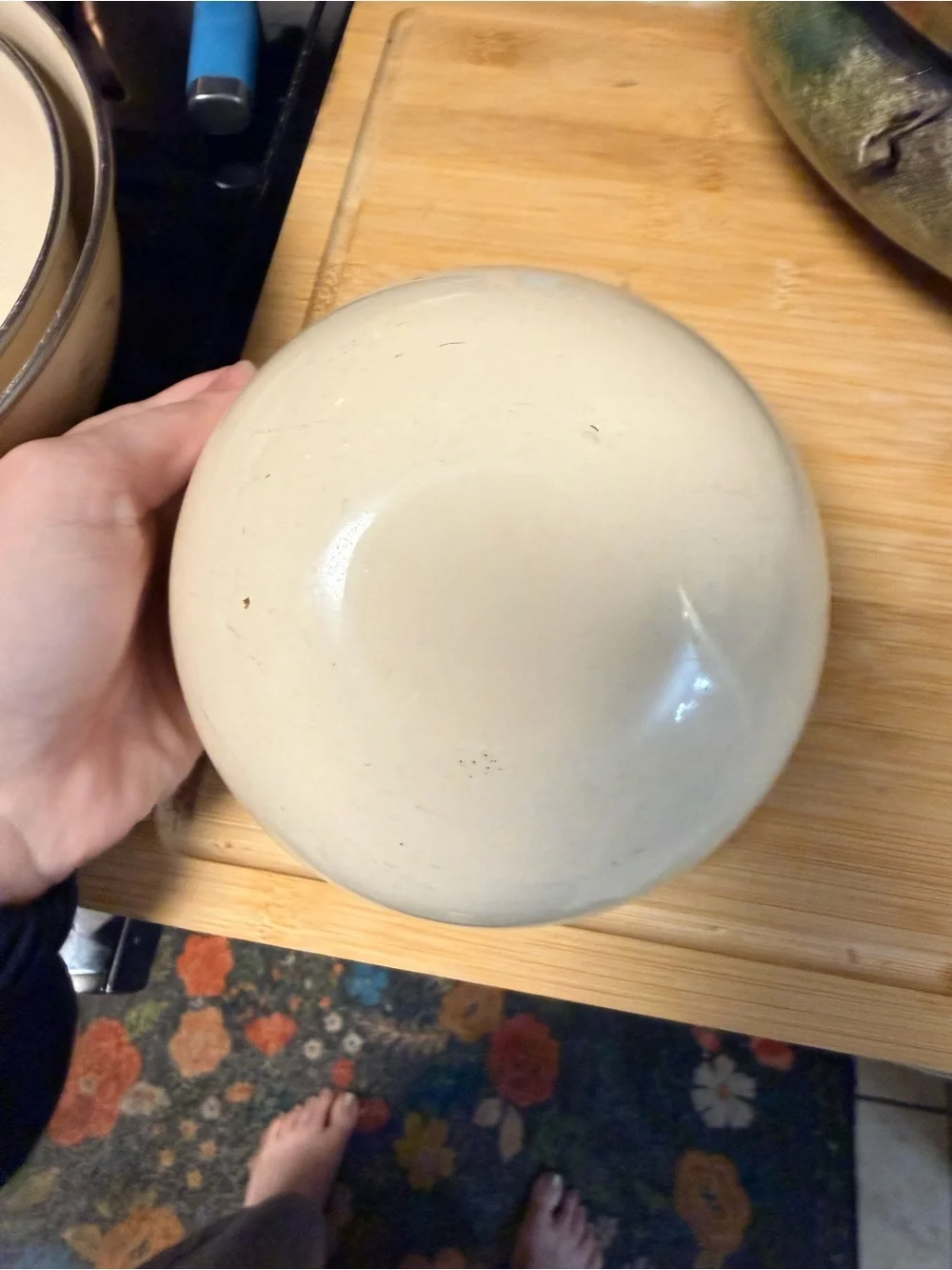 Vintage Cream Ceramic Mixing Bowl with Duck and Ribbon Motif